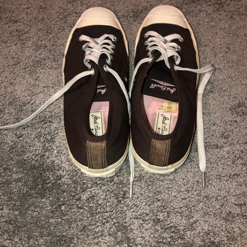 Brown converse - Picture 2 of 4